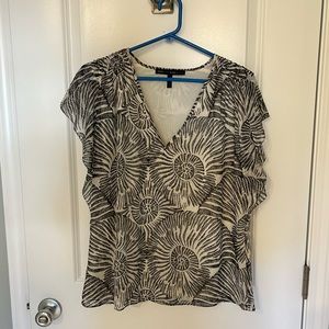 White House Black Market Flutter Sleeve Blouse